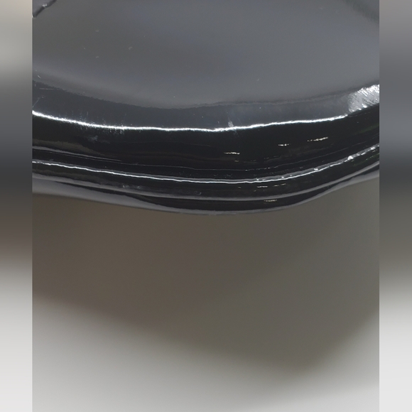 Burberry Patent Nova Check Brooke Hobo - Picture 6 of 9